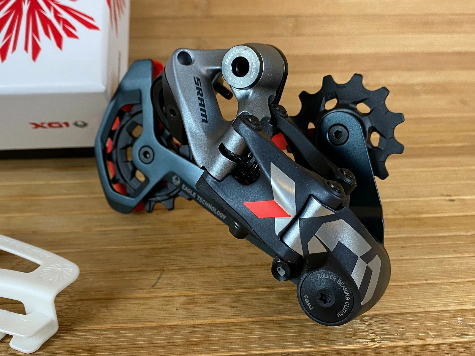 SRAM XO1 Eagle 12-fach Schaltwerk Red 4 SRAM XO1 Eagle 12-fach Schaltwerk Red – Bild 2