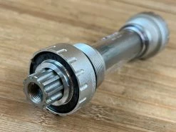 Truvativ Howitzer Team 100mm Innenlager 66mm Kettenlinie -Pedal-Verkäufe IMG 0072 916d1e87 fd33 4f2a 902d 1190b1de4436