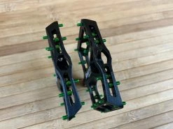 Reverse Components Black One Plattformpedale / Pedale Schwarz/hellgrün -Pedal-Verkäufe IMG 0286