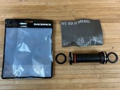 Race Face BSA Innenlager 100mm / 30mm EXT Seal Cinch