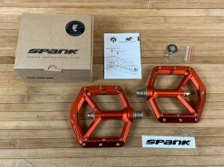 Spank Spike Reboot Pedale / Plattformpedale Orange