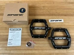Spank Spoon 110 Pedale / Plattformpedale Schwarz