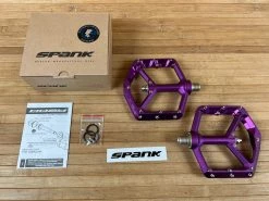 Spank Oozy Trail Reboot Pedale / Plattformpedale Purple