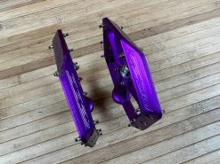 Spank Oozy Trail Reboot Pedale / Plattformpedale Purple -Pedal-Verkäufe IMG 0770 9bda2a64 ef83 4035 9631 5a50916ae3e0