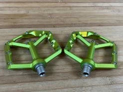 Spank Oozy Trail Reboot Pedale / Plattformpedale Green -Pedal-Verkäufe IMG 0823