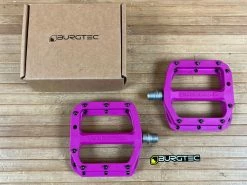 Burgtec MK4 Composite Flat Pedals / Pedale Purple