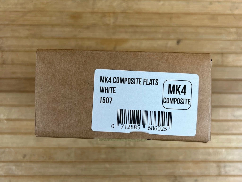 Burgtec MK4 Composite Flat Pedals / Pedale White 7 Burgtec MK4 Composite Flat Pedals / Pedale White – Bild 5