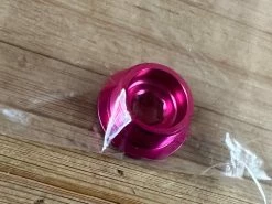 Burgtec Shimano Crank Bolt / Schraube Barbie Pink 8 Burgtec Shimano Crank Bolt / Schraube Barbie Pink -Pedal-Verkäufe IMG 1376 99996a63 dca9 4952 8398 a77a316bc7cc