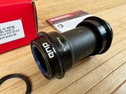 SRAM DUB Pressfit 30 68/73mm Road Innenlager -Pedal-Verkäufe IMG 2194