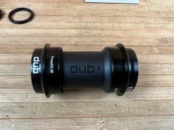 SRAM DUB Pressfit 30 68/73mm Road Innenlager -Pedal-Verkäufe IMG 2195