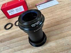 SRAM DUB Pressfit 30 68/73mm Road Innenlager -Pedal-Verkäufe IMG 2197