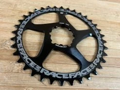 Race Face Kettenblatt DM 3 Bolt 36T 10-12S Black -Pedal-Verkäufe IMG 2306 aa1a69b4 f310 4fb5 9e56 169974e5bfb3