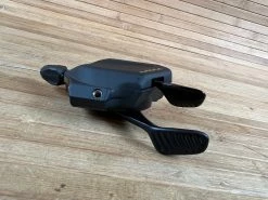 TRP DH7 Schaltwerk & Schalthebel Set 7-fach Gold 20 TRP DH7 Schaltwerk & Schalthebel Set 7-fach Gold -Pedal-Verkäufe IMG 3994