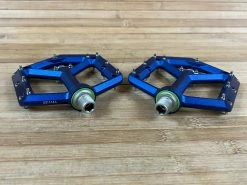 Spank Spike Reboot Pedale / Plattformpedale Blue -Pedal-Verkäufe IMG 5972 334023d6 1245 4218 b75e f128e1a07d68