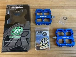 Reverse Components Escape Plattformpedale / Pedale Dunkelblau