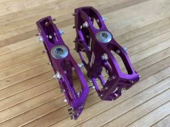 Reverse Components Escape Plattformpedale / Pedale Lila 8 Reverse Components Escape Plattformpedale / Pedale Lila -Pedal-Verkäufe IMG 6131