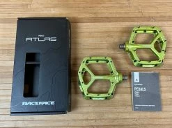 Race Face Atlas 2022 Green Plattformpedale / Pedale