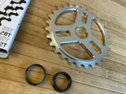 Spank Tweet Tweet BMX Kettenblatt Chrome 28T -Pedal-Verkäufe IMG 7179