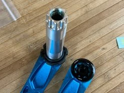 Race Face Atlas Kurbel 170mm Blue -Pedal-Verkäufe IMG 7457