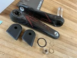 Race Face Next R Carbon Kurbelset 170mm 68/73mm Red -Pedal-Verkäufe IMG 7623 27f2e302 108f 4c8b 88d6 8c2f062f2b67