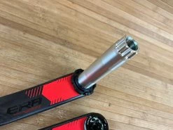 Race Face ERA Carbon Kurbel 170mm Rot 136er Achse -Pedal-Verkäufe IMG 9025 947106da 7736 401b b776 c5ad919acb3c