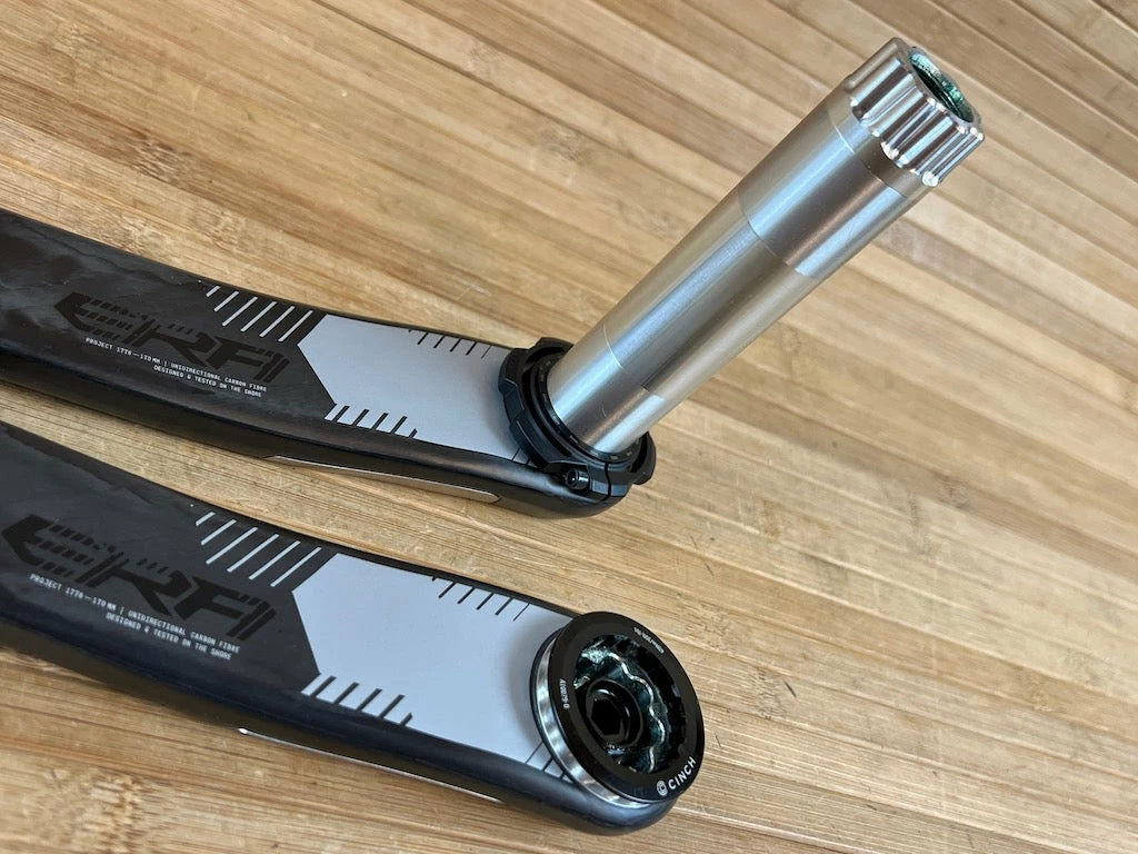 Race Face ERA Carbon Kurbel 170mm Schwarz 136er Achse 10 Race Face ERA Carbon Kurbel 170mm Schwarz 136er Achse – Bild 8