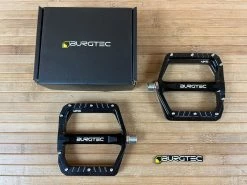 Burgtec MK5 Penthouse Flat Pedals / Pedale Black Steel Axle