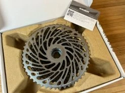 SRAM XO1 Eagle 12-fach Kassette 10-50T XG-1295 Polar / Grey -Pedal-Verkäufe IMG 9236 34107599 fb83 4ca5 9fad e5325f561ab9